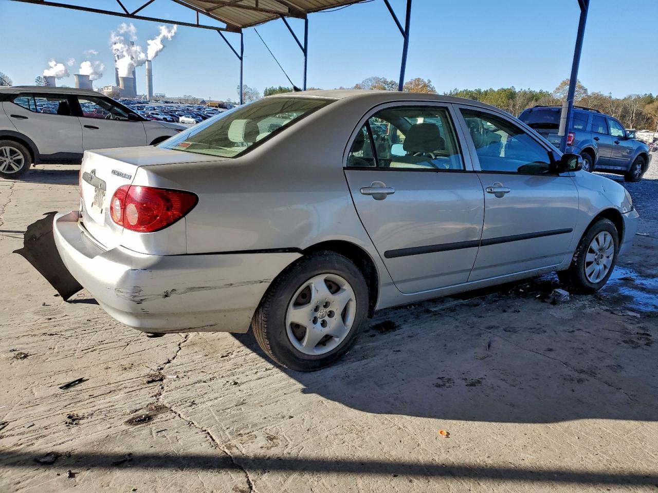 2005 TOYOTA COROLLA CE photo 3
