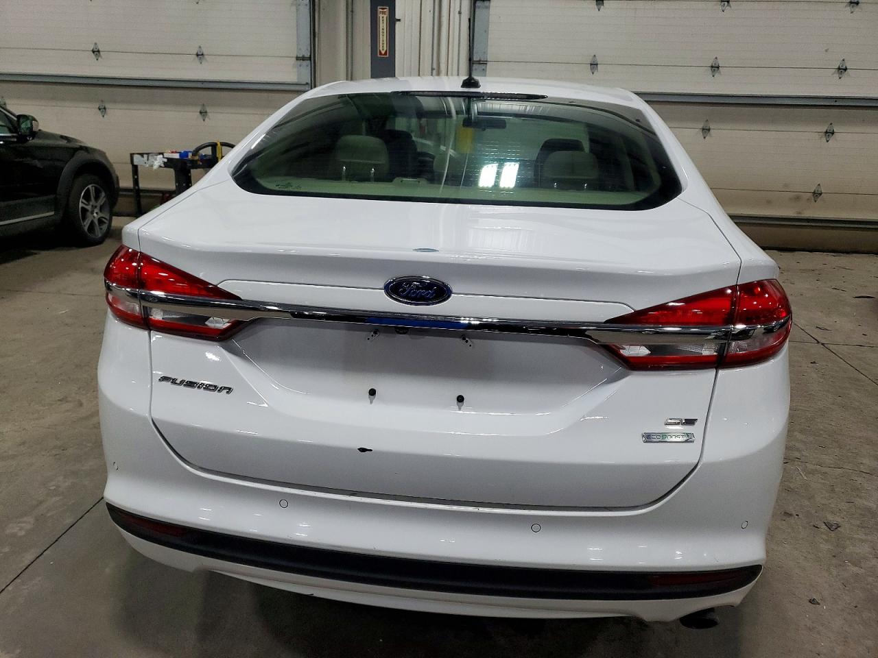 2018 FORD FUSION SE photo 6