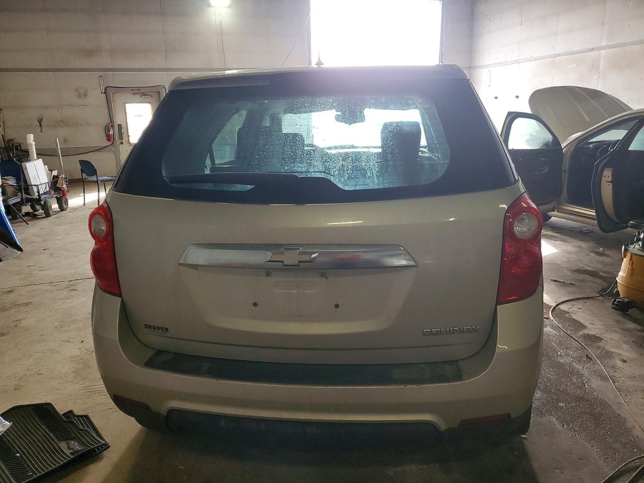 2013 CHEVROLET EQUINOX LS photo 11