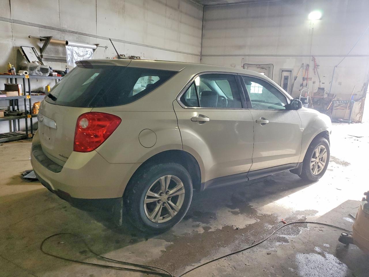 2013 CHEVROLET EQUINOX LS photo 5