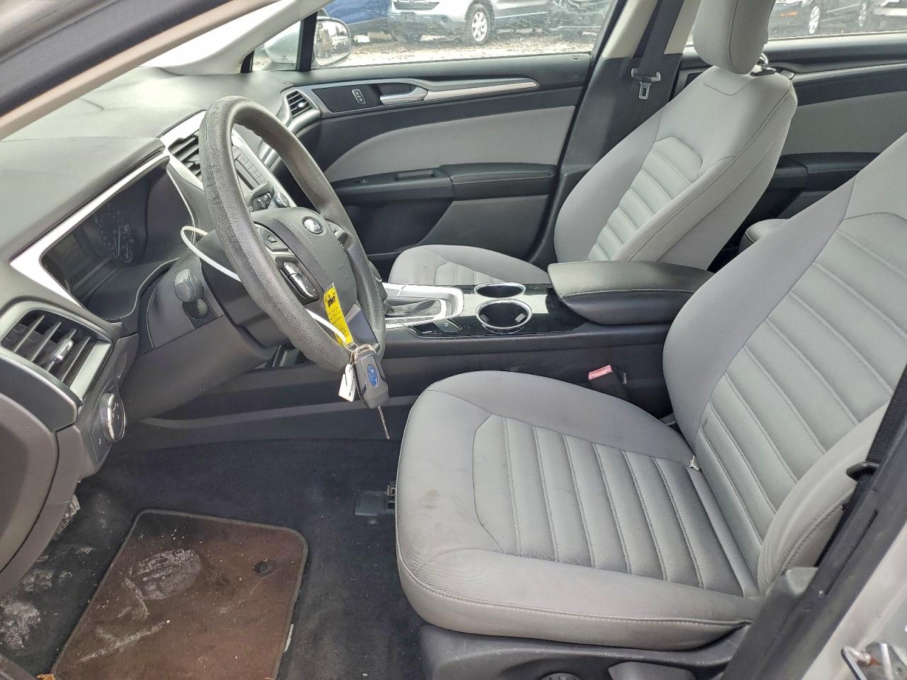 2013 FORD FUSION S photo 7