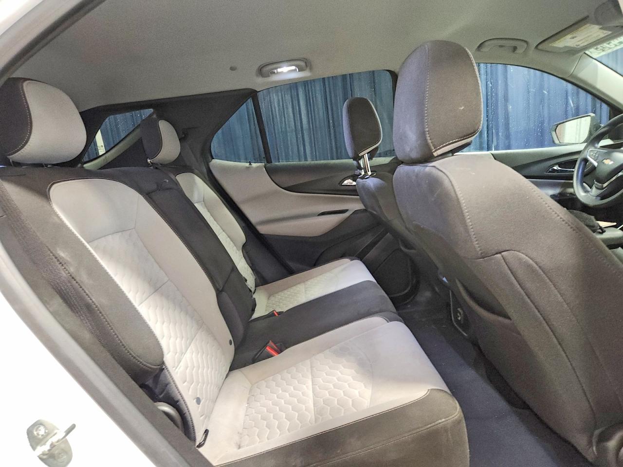 2020 CHEVROLET EQUINOX LS photo 11