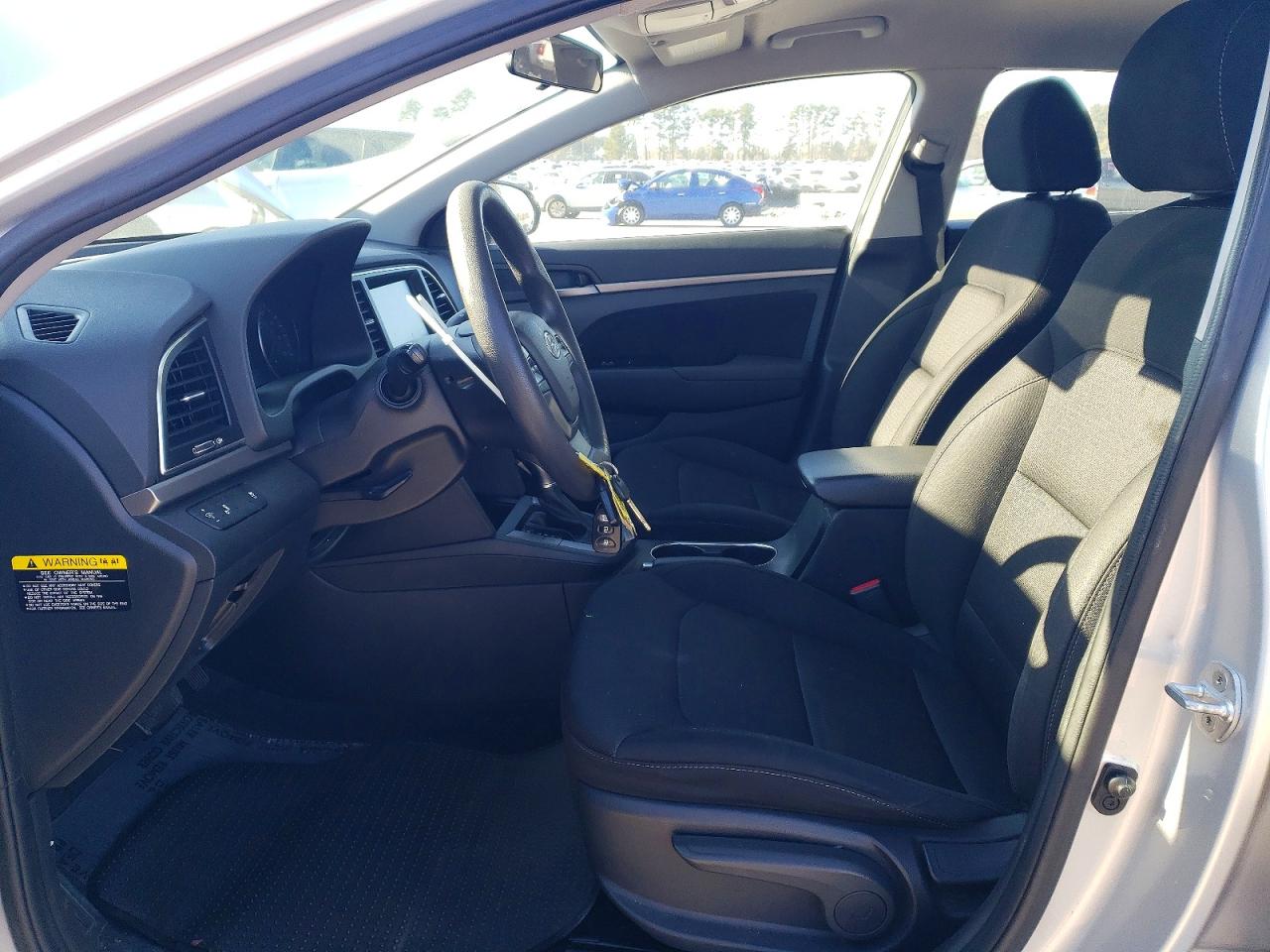 2018 HYUNDAI ELANTRA SEL photo 7