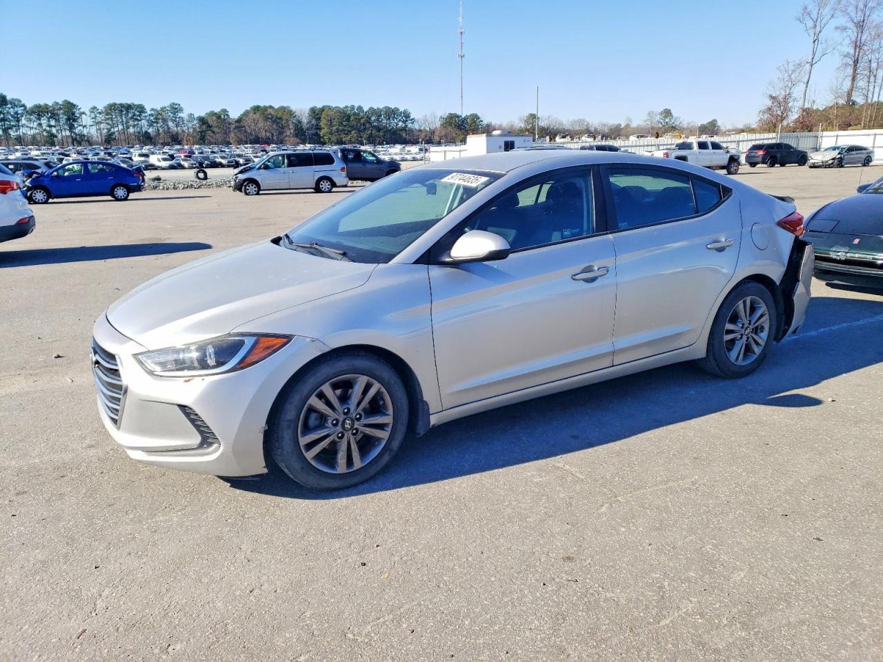 2018 HYUNDAI ELANTRA