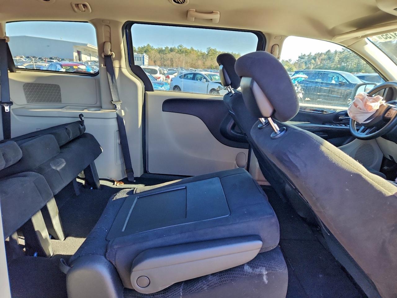 2015 DODGE GRAND CARAVAN SXT photo 21