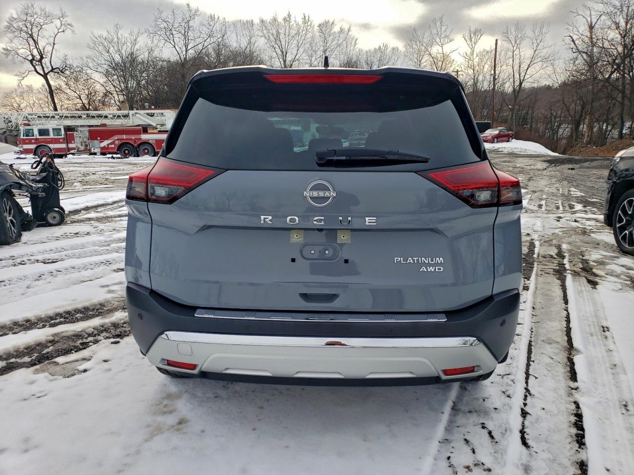 2023 NISSAN ROGUE PLATINUM photo 6