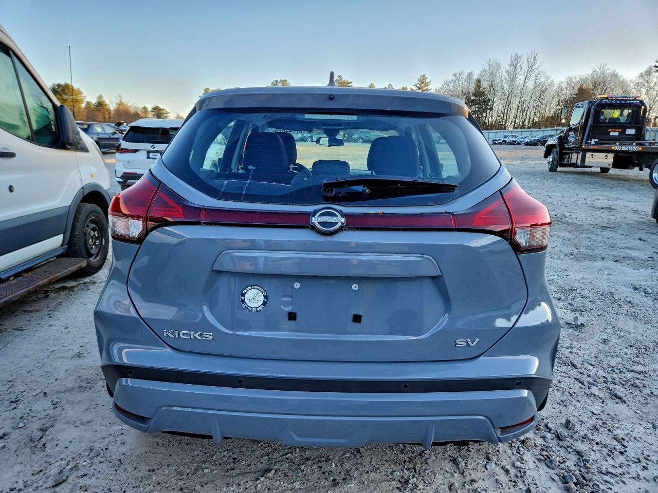 2022 NISSAN KICKS SV photo 11