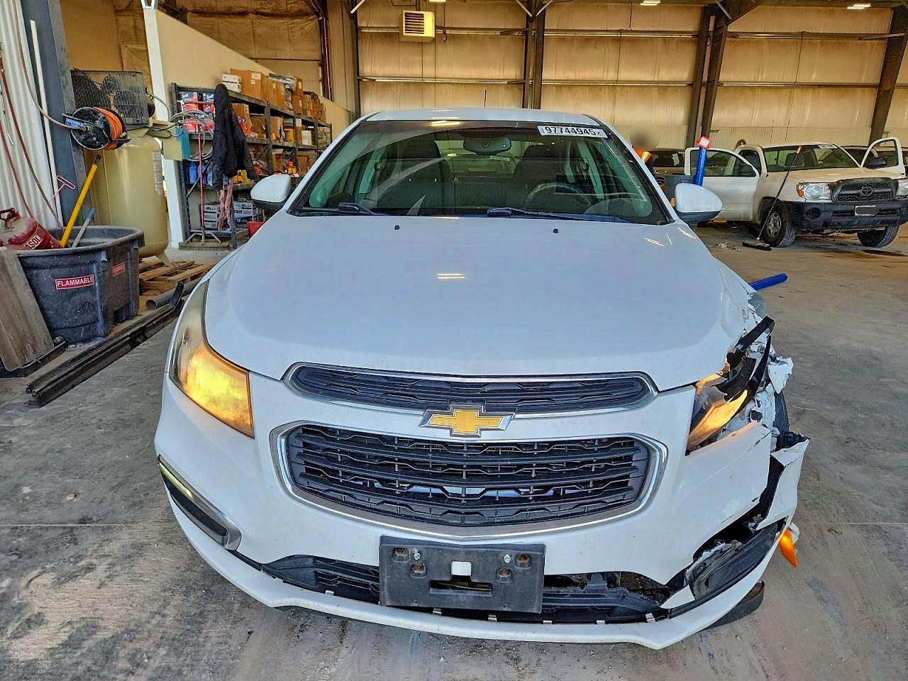 2015 CHEVROLET CRUZE LT photo 5