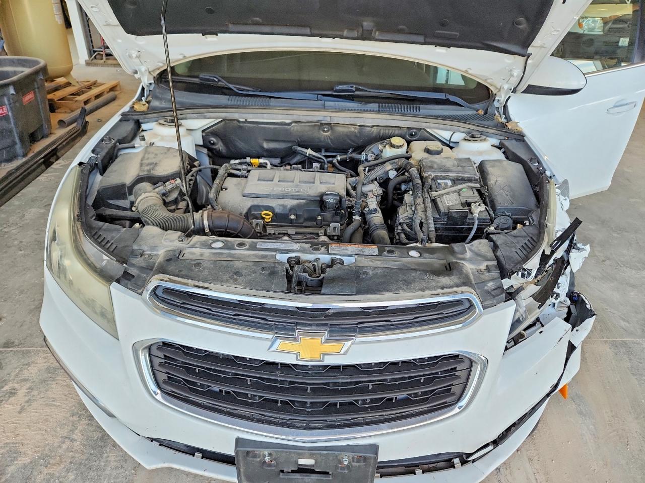 2015 CHEVROLET CRUZE LT photo 11