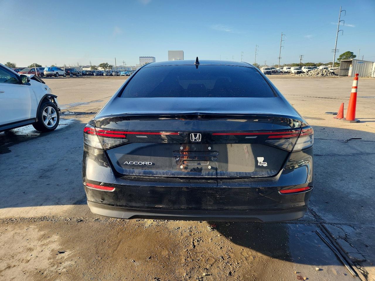 2025 HONDA ACCORD SE photo 6