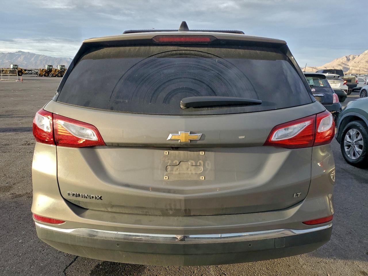 2018 CHEVROLET EQUINOX LT photo 6