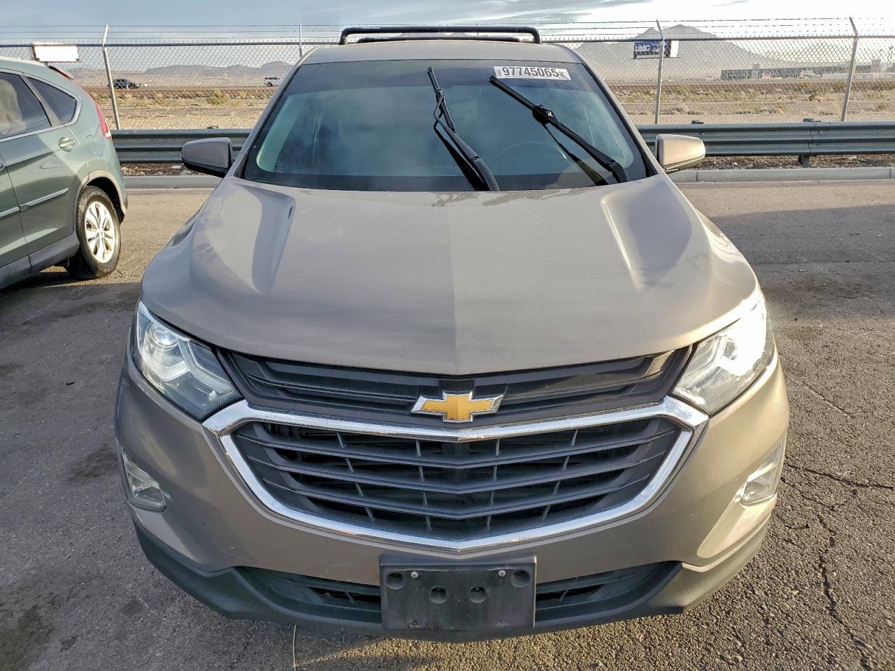 2018 CHEVROLET EQUINOX LT photo 5