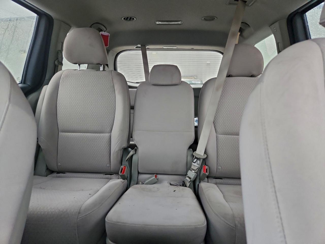 2016 KIA SEDONA LX photo 10