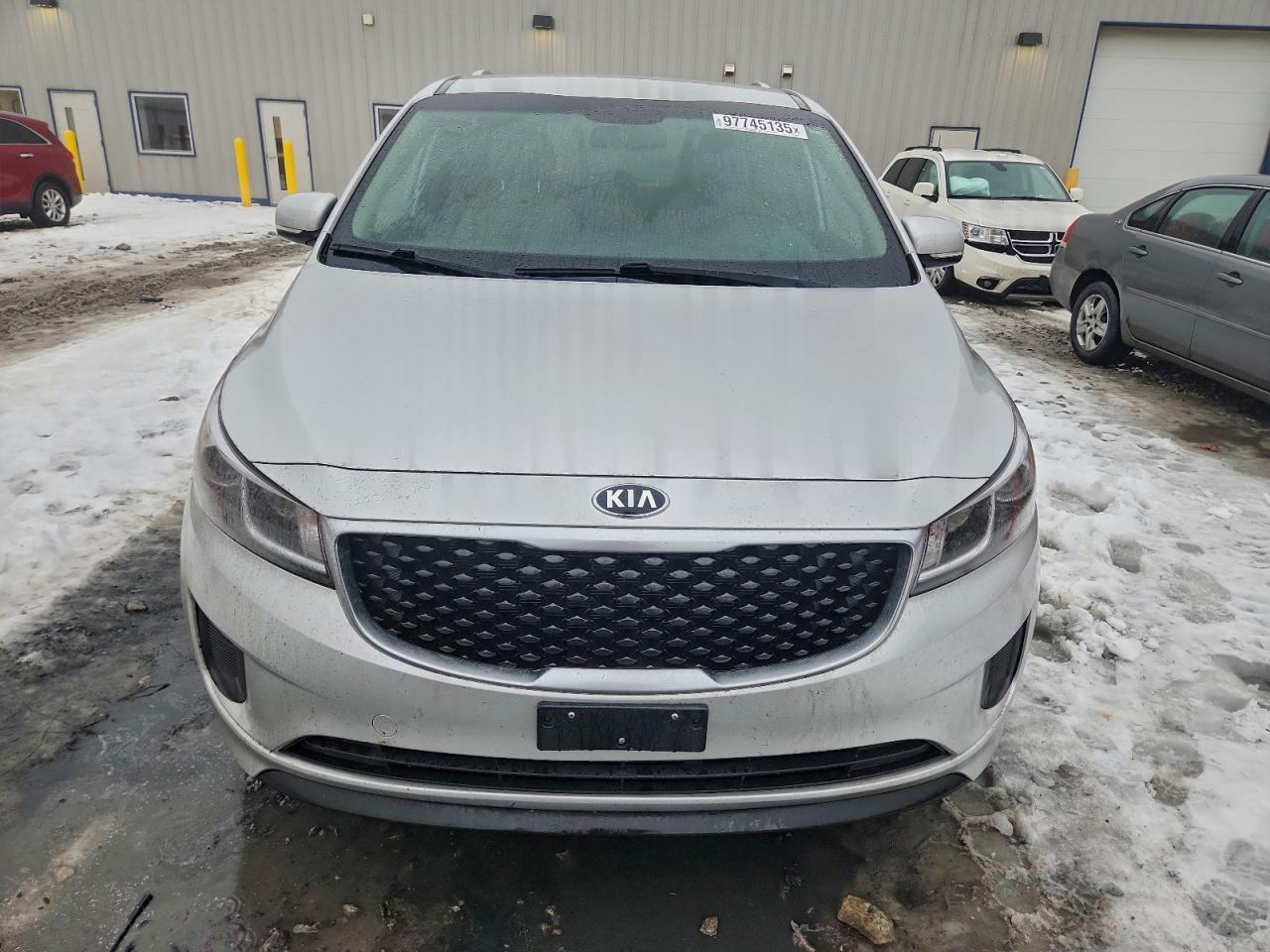 2016 KIA SEDONA LX photo 5
