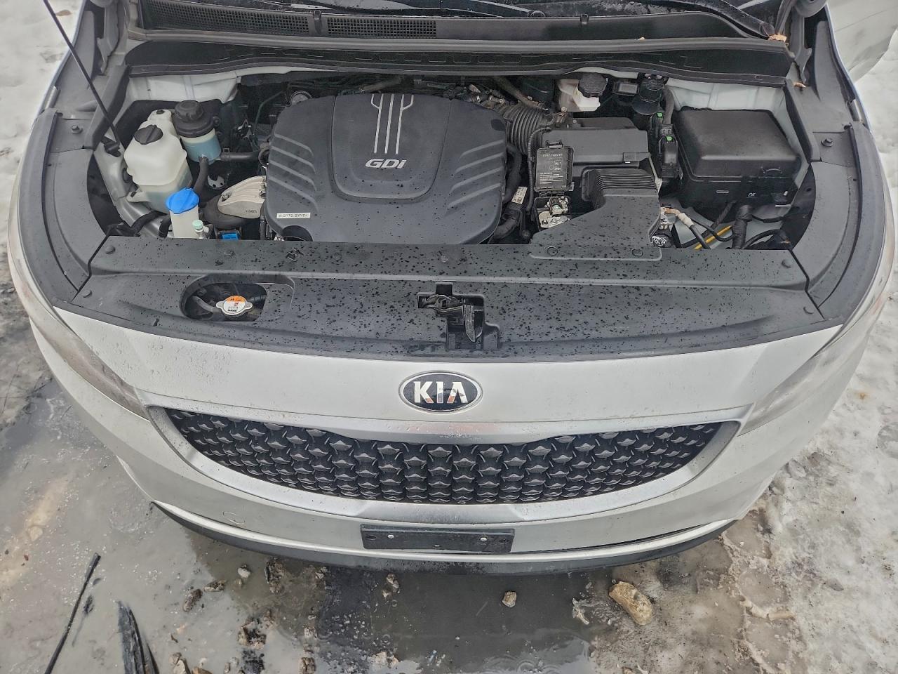 2016 KIA SEDONA LX photo 12