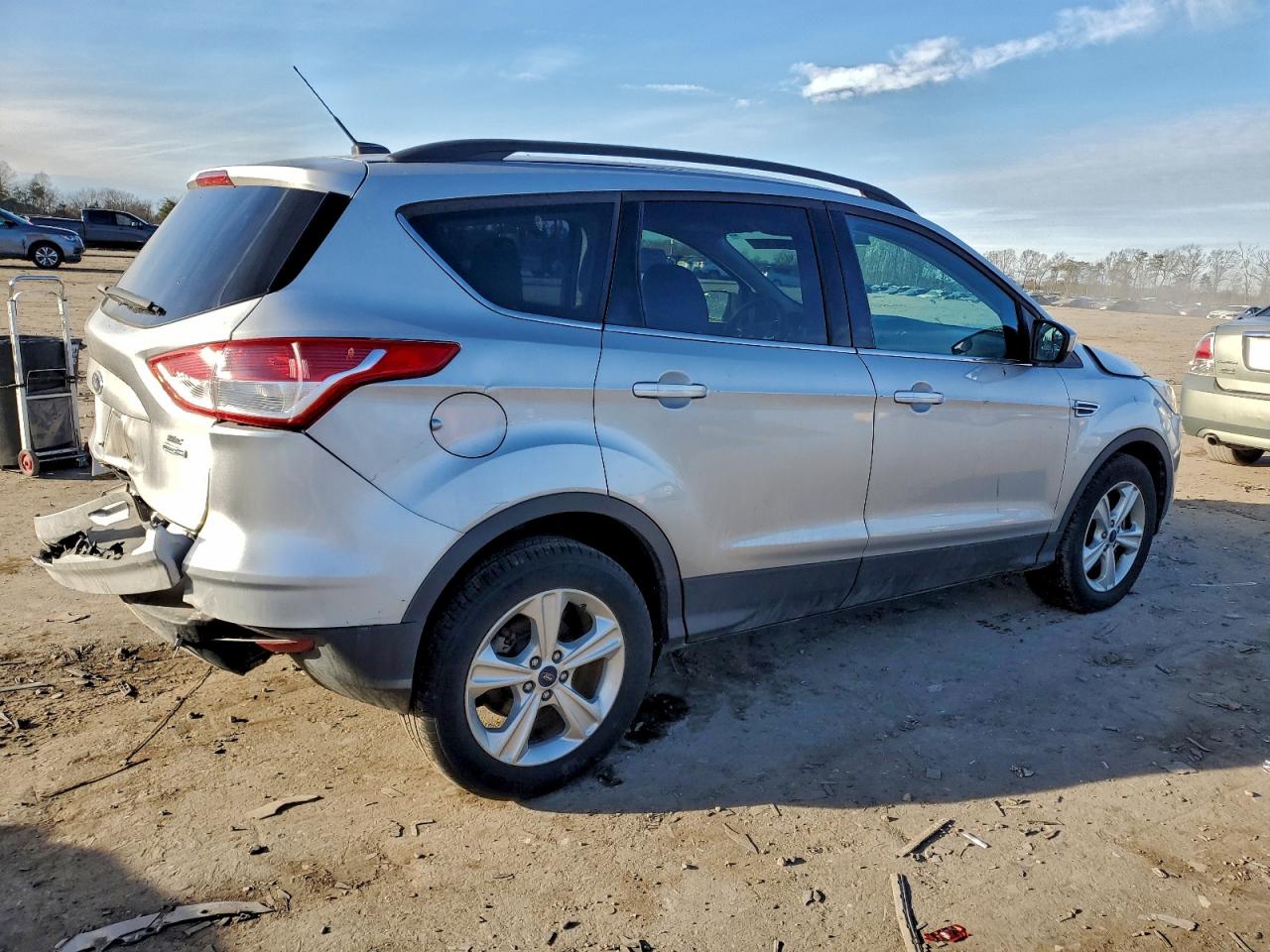 2016 FORD ESCAPE SE photo 3
