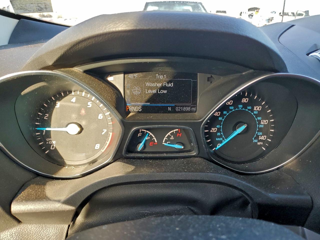 2016 FORD ESCAPE SE photo 9