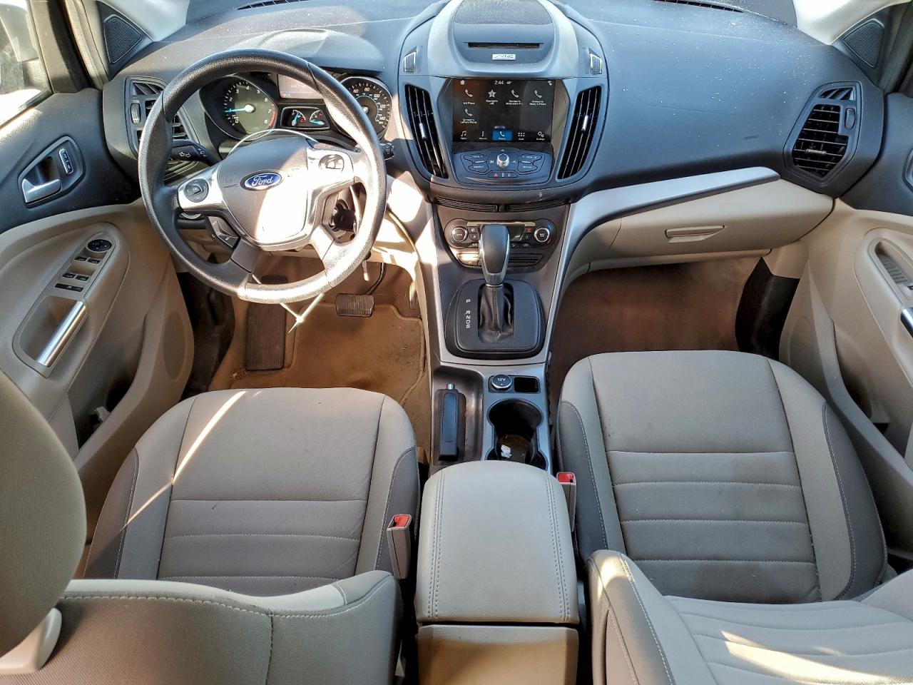 2016 FORD ESCAPE SE photo 8