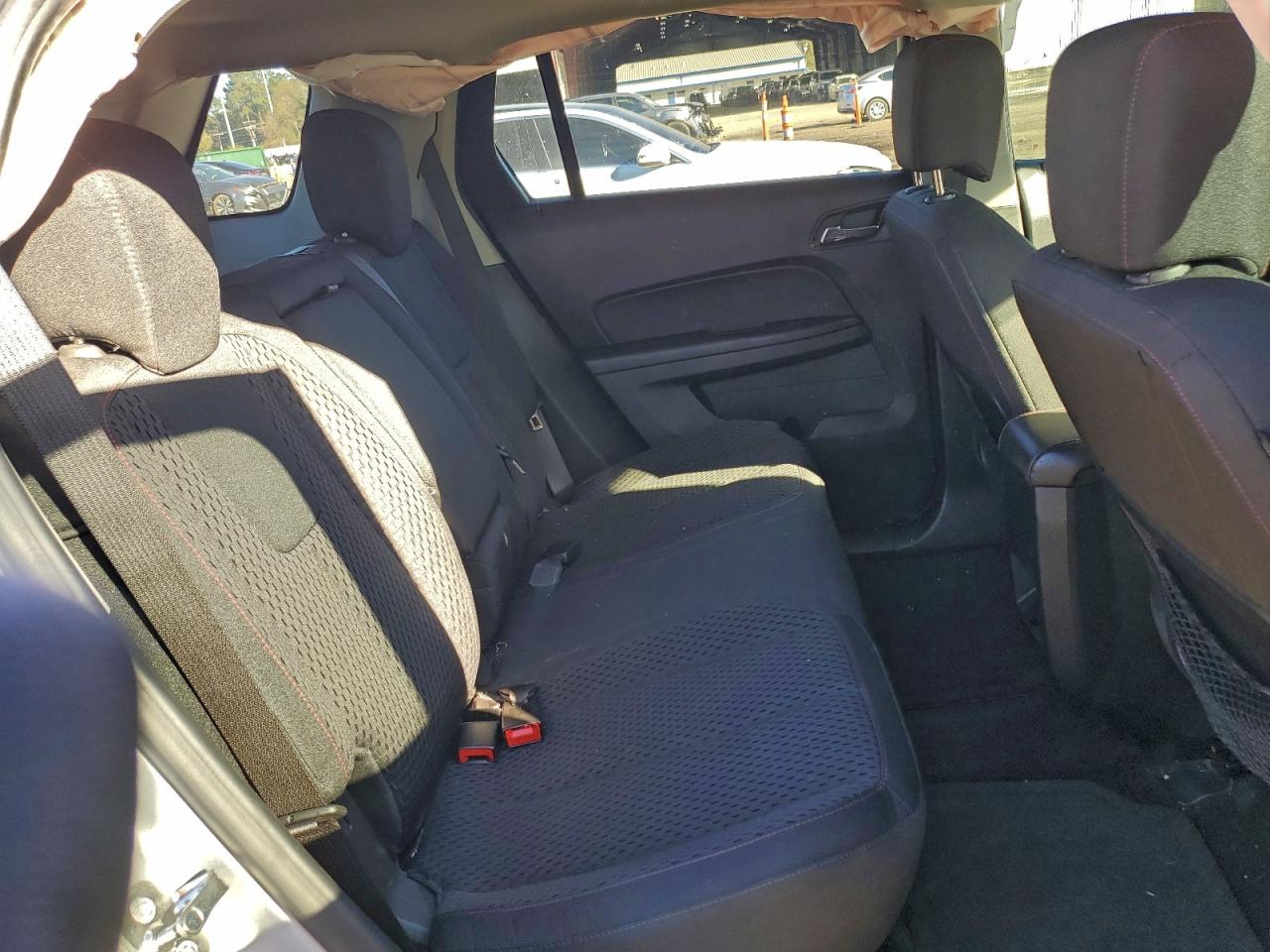 2015 GMC TERRAIN SLE photo 31