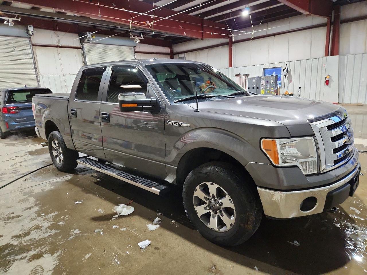 2011 FORD F150 SUPERCREW photo 4