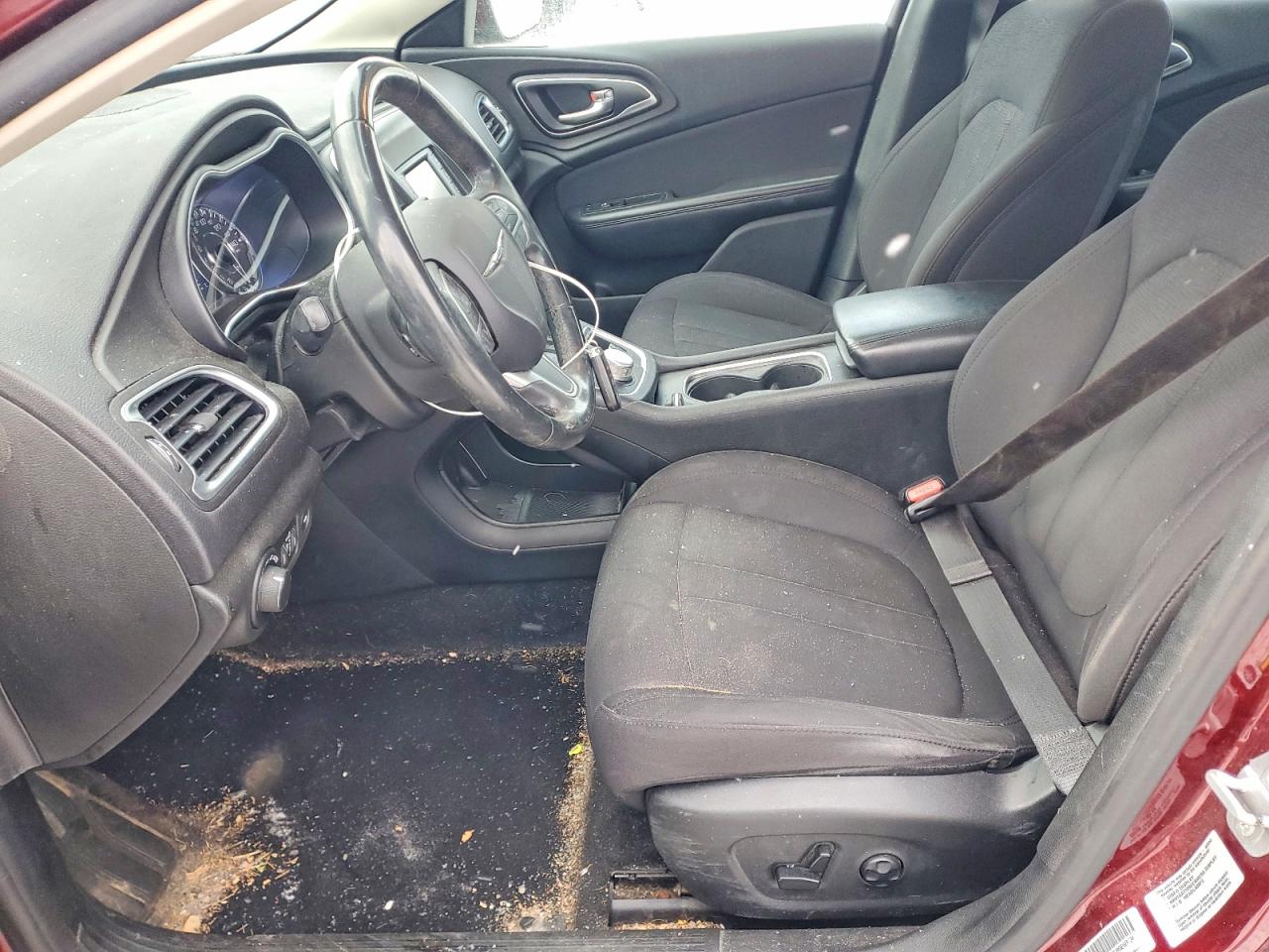 2015 CHRYSLER 200 LIMITED photo 7