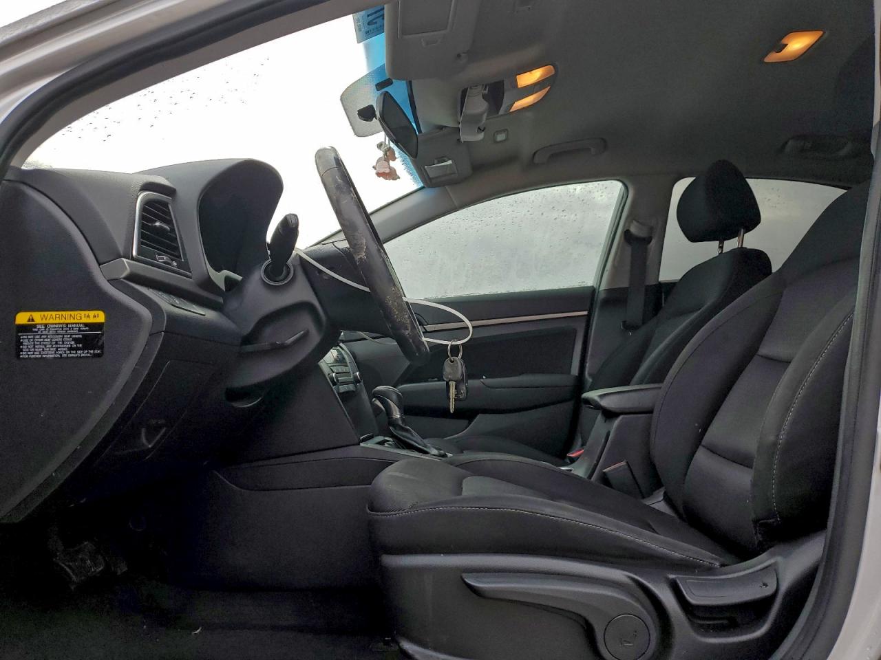 2017 HYUNDAI ELANTRA SE photo 25