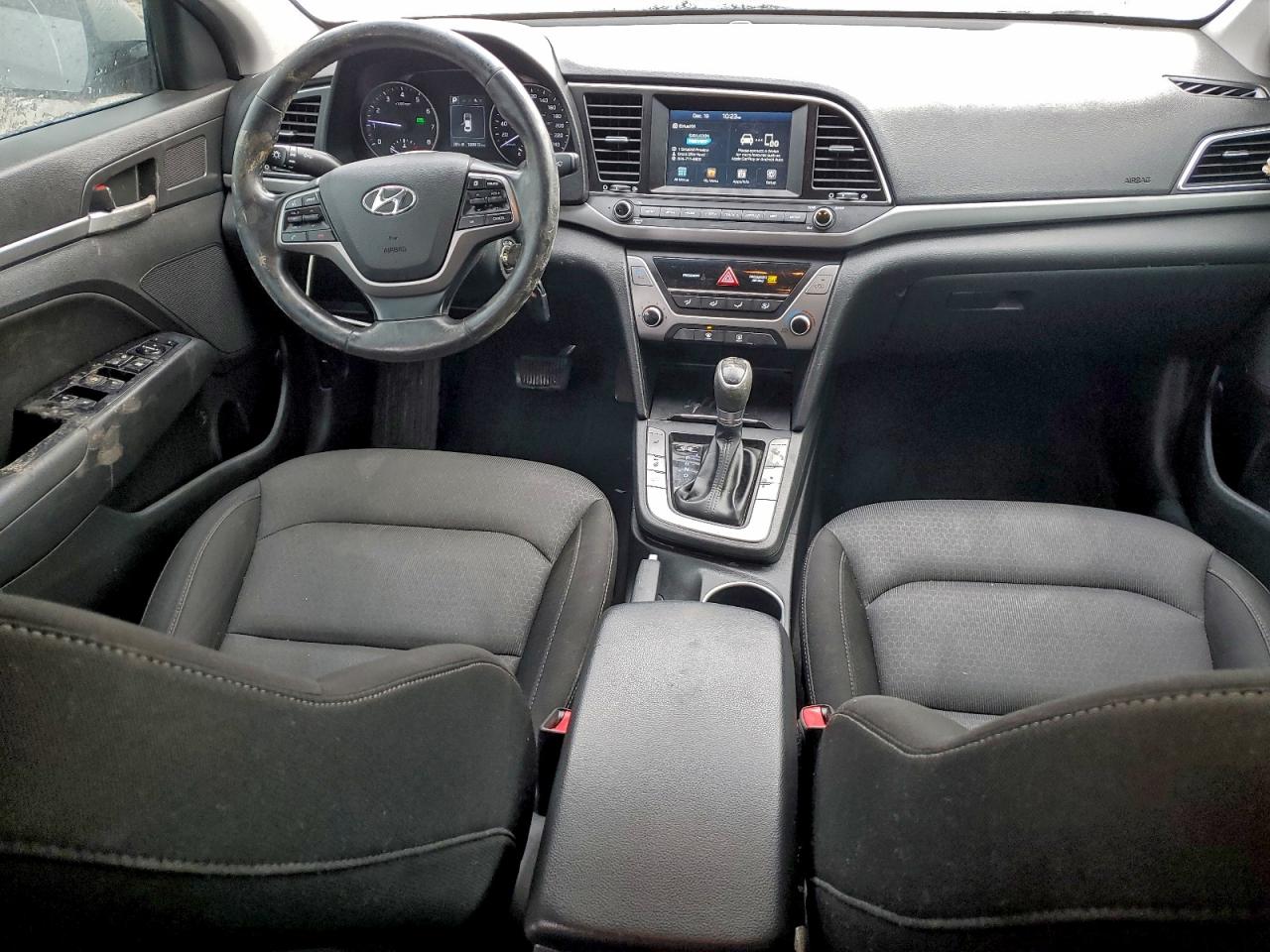 2017 HYUNDAI ELANTRA SE photo 29