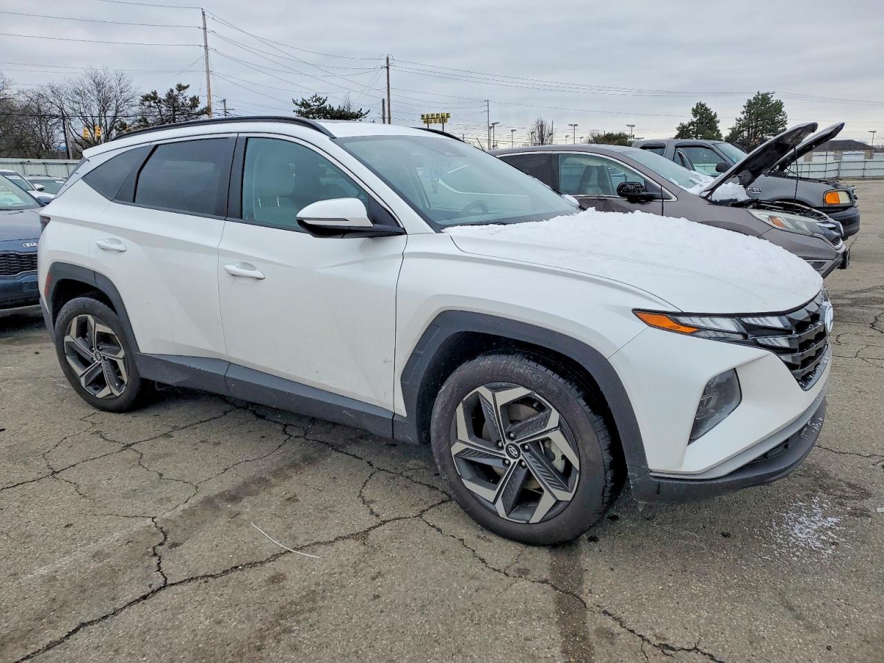 2024 HYUNDAI TUCSON SEL photo 4