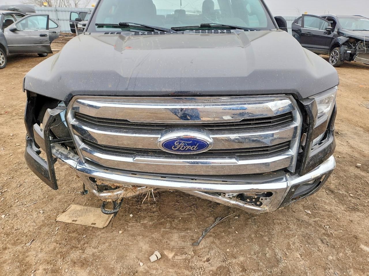 2015 FORD F150 SUPERCREW photo 11