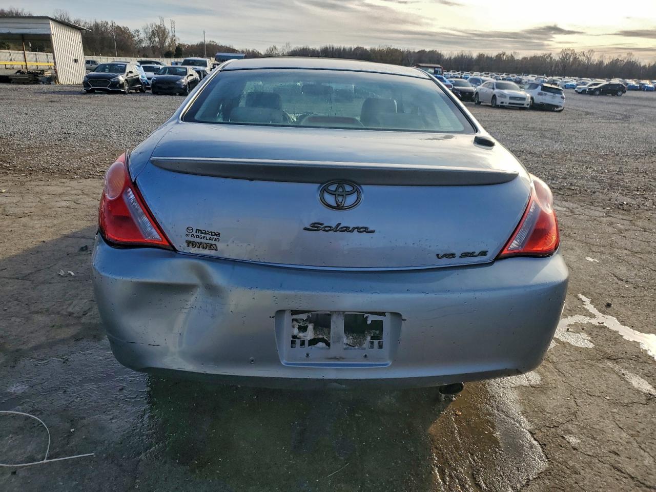 2004 TOYOTA CAMRY SOLARA SE photo 6
