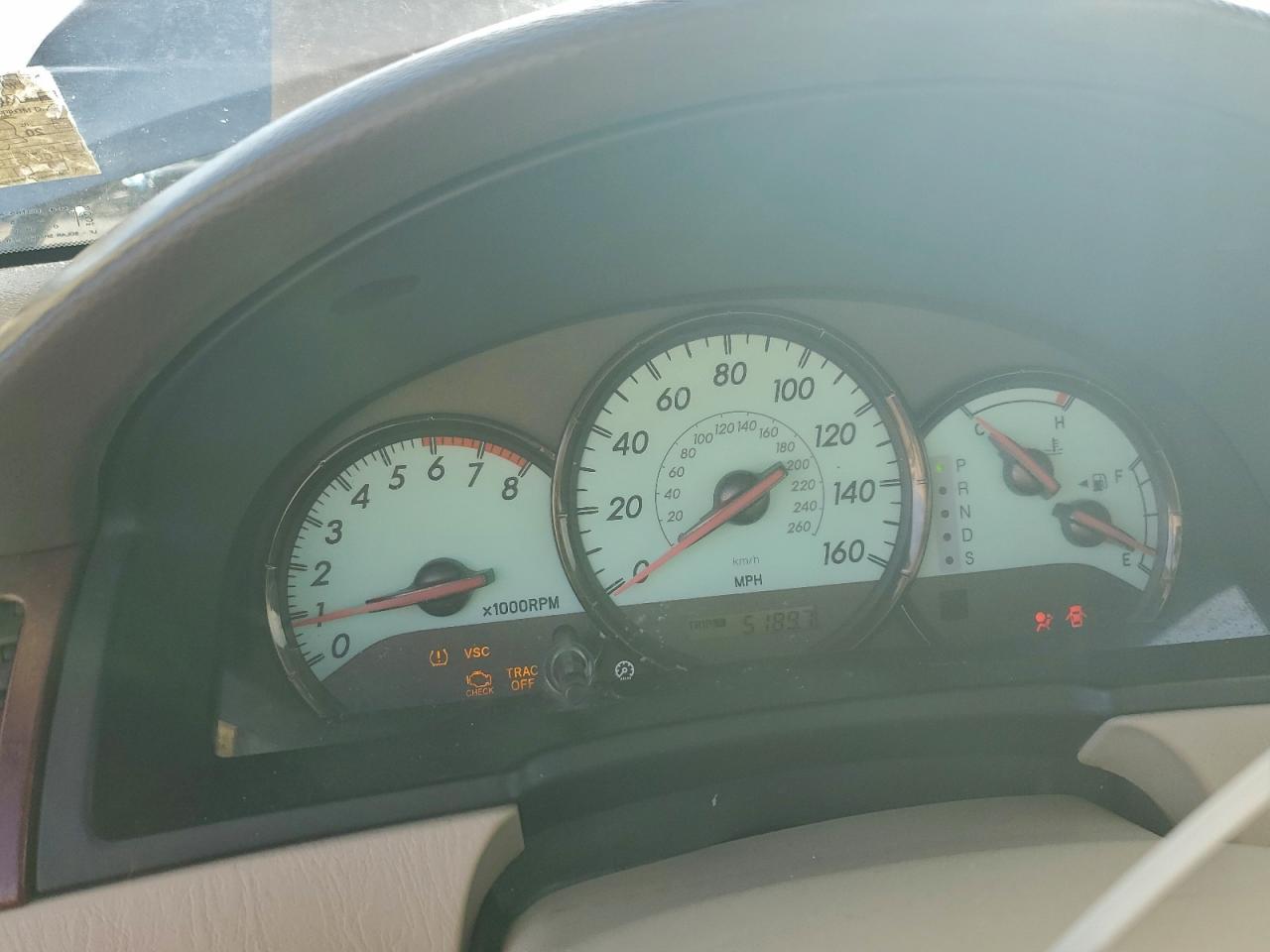 2004 TOYOTA CAMRY SOLARA SE photo 9