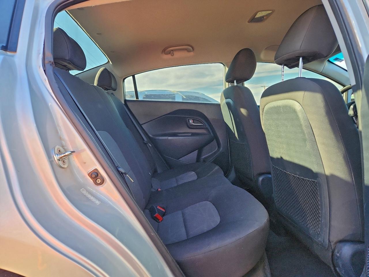 2017 KIA RIO LX photo 10