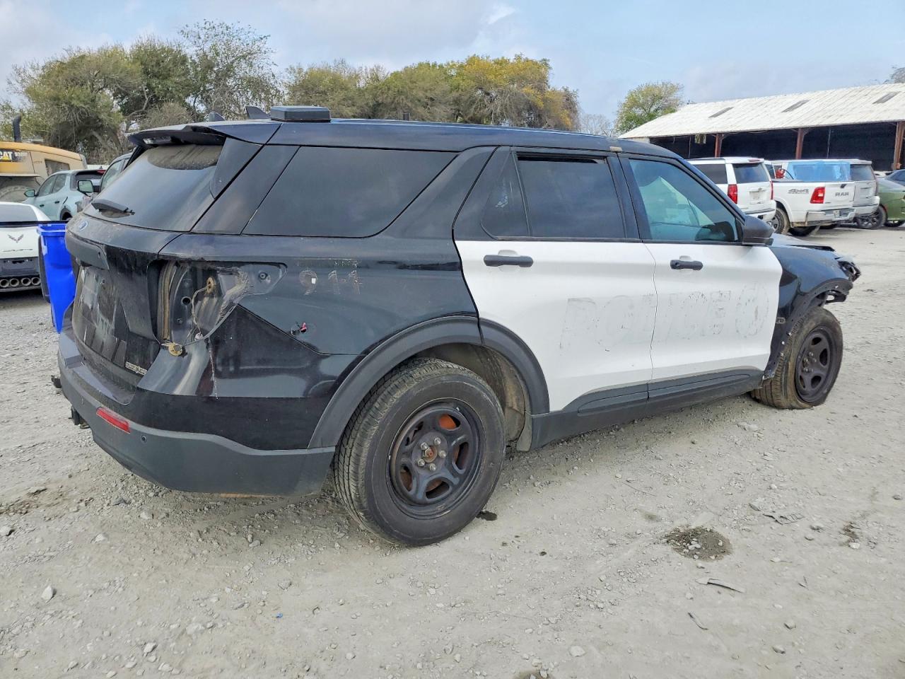 2021 FORD EXPLORER POLICE INTERCEPTOR photo 3