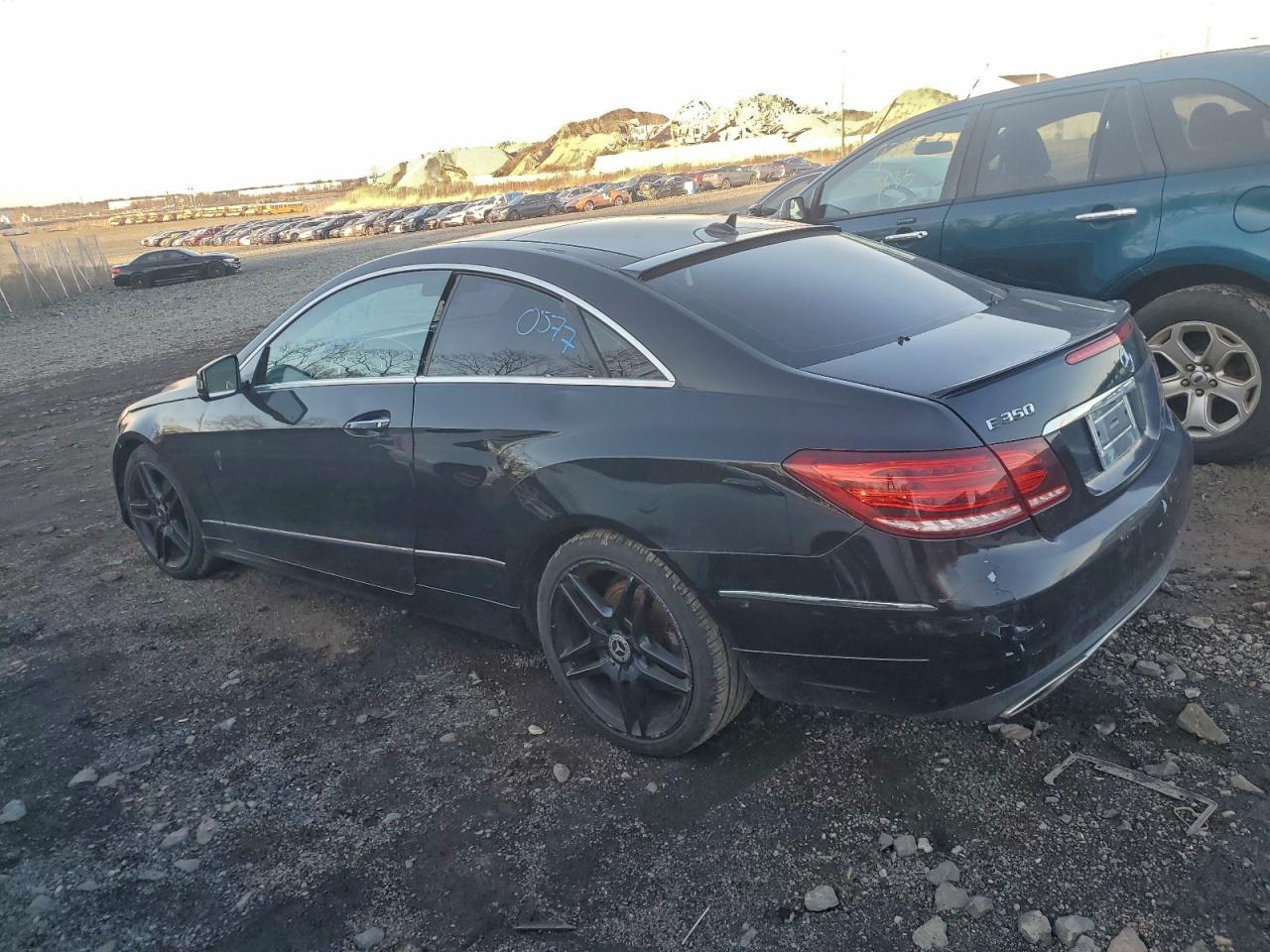 2014 MERCEDES-BENZ E 350 4MATIC photo 2