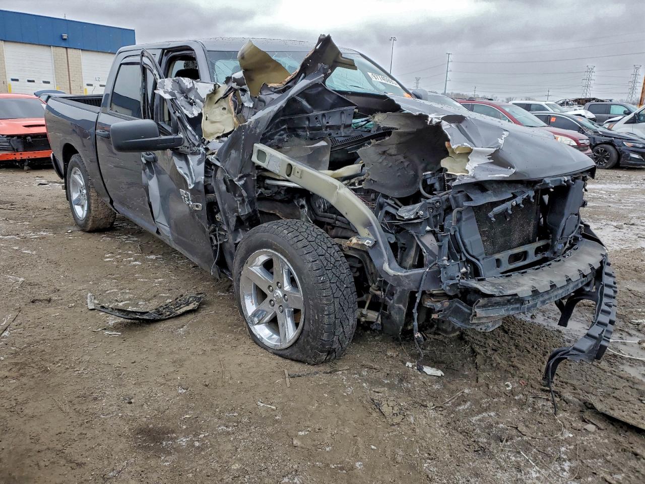 2014 RAM 1500 ST photo 10