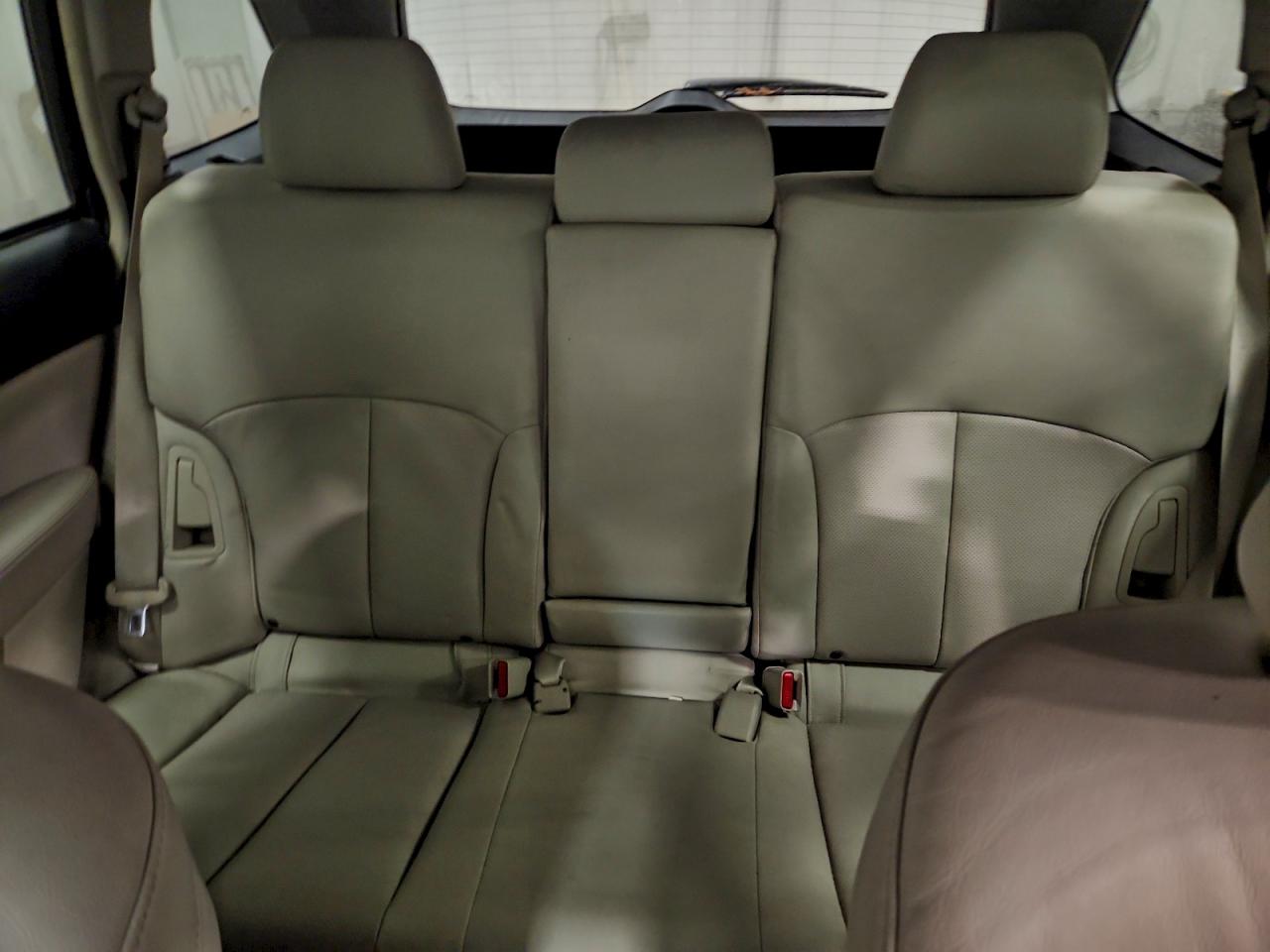 2014 SUBARU OUTBACK 2.5I LIMITED photo 28