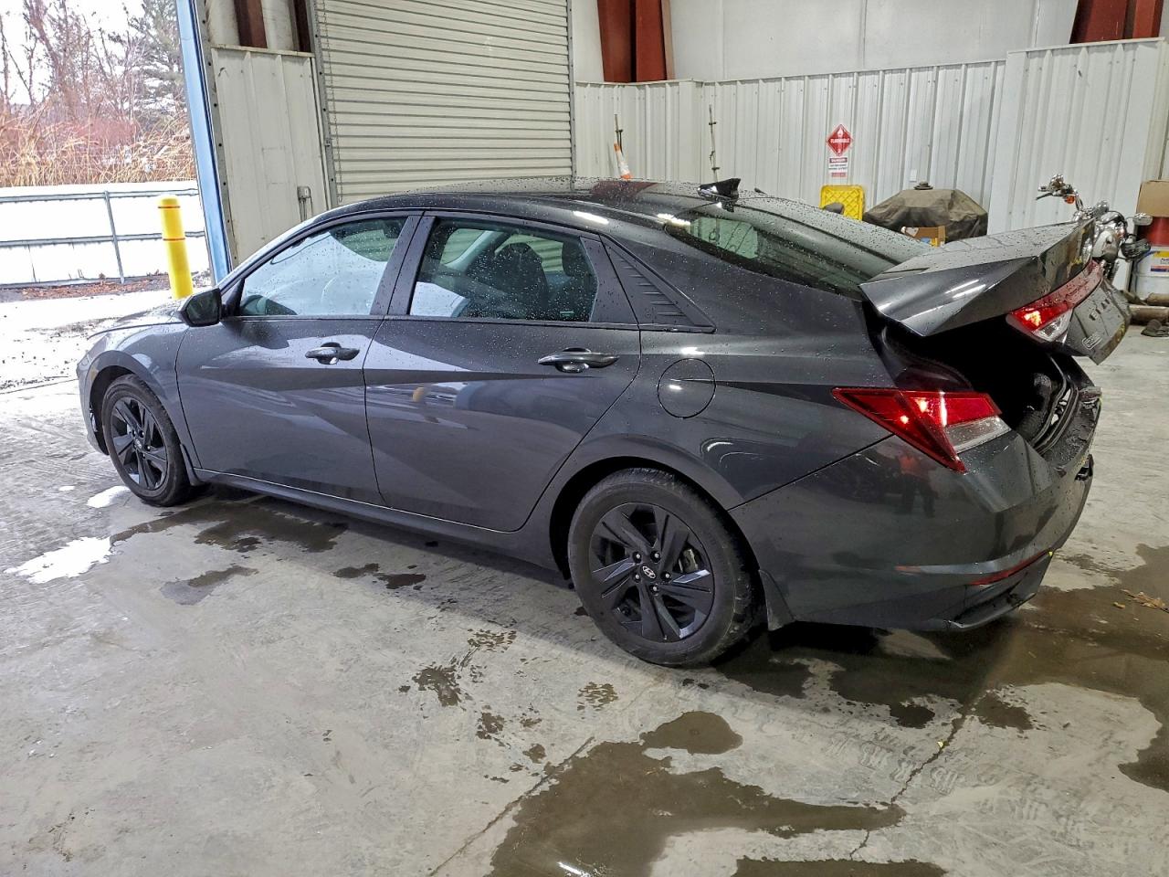 2021 HYUNDAI ELANTRA SEL photo 2