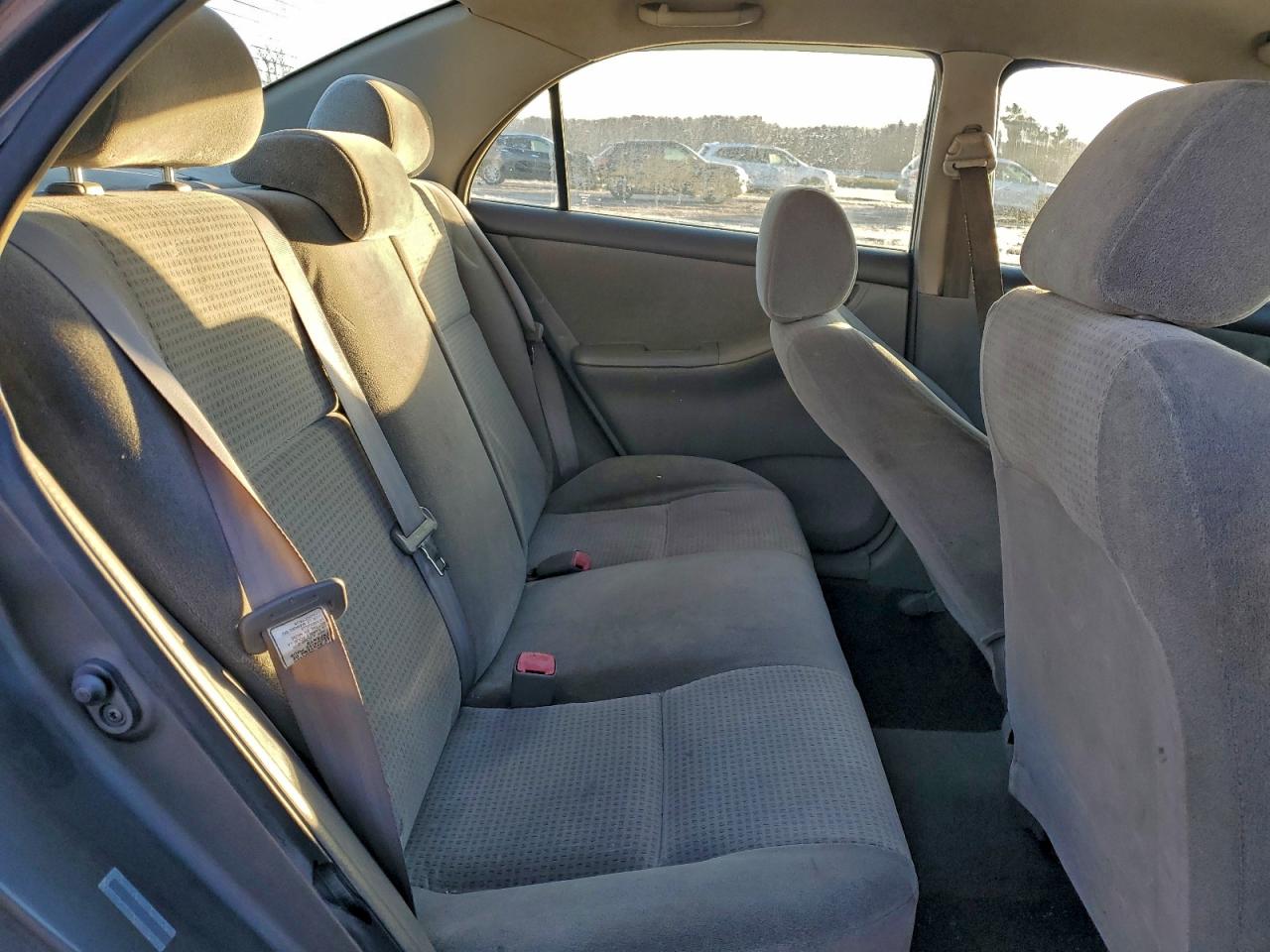 2005 TOYOTA COROLLA CE photo 10