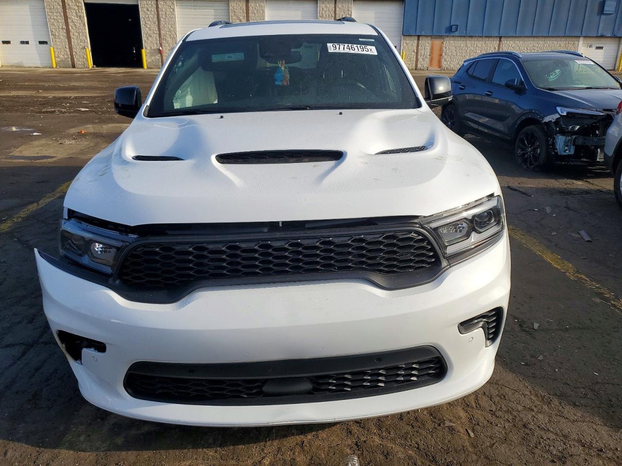 2025 DODGE DURANGO R/T photo 9
