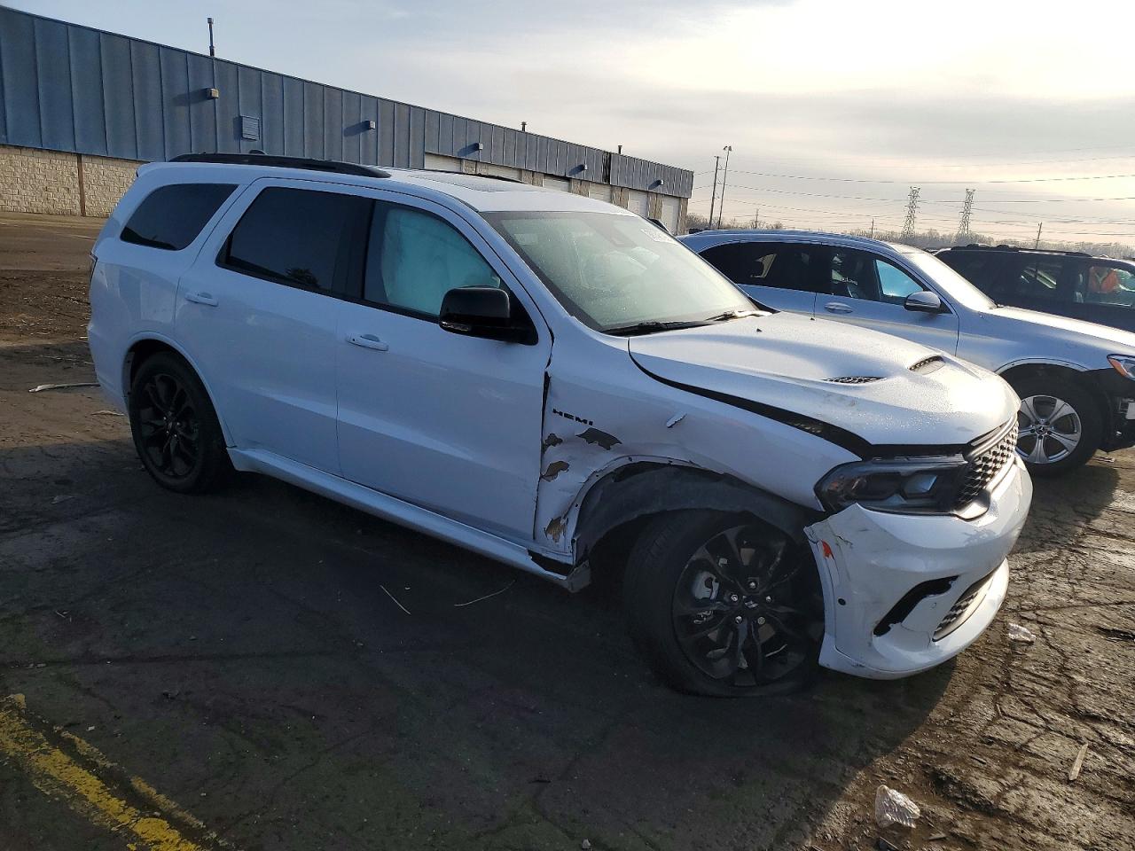 2025 DODGE DURANGO R/T photo 7