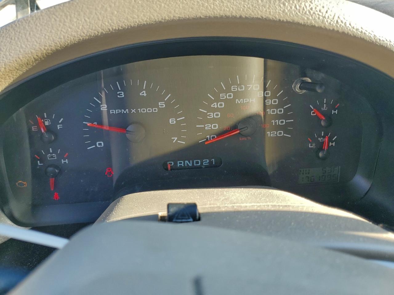 2004 FORD F150 photo 9