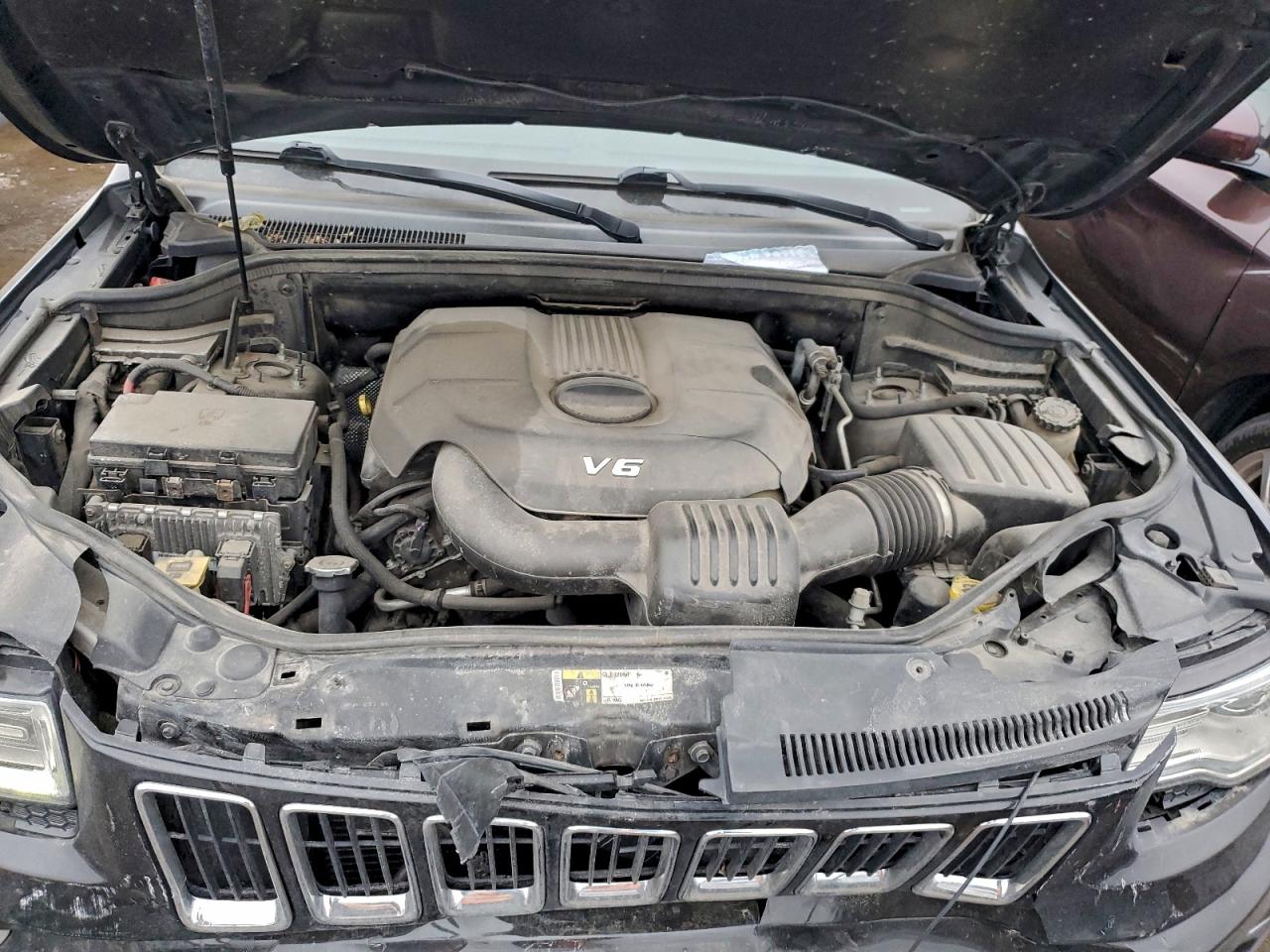 2015 JEEP GRAND CHEROKEE LIMITED photo 31