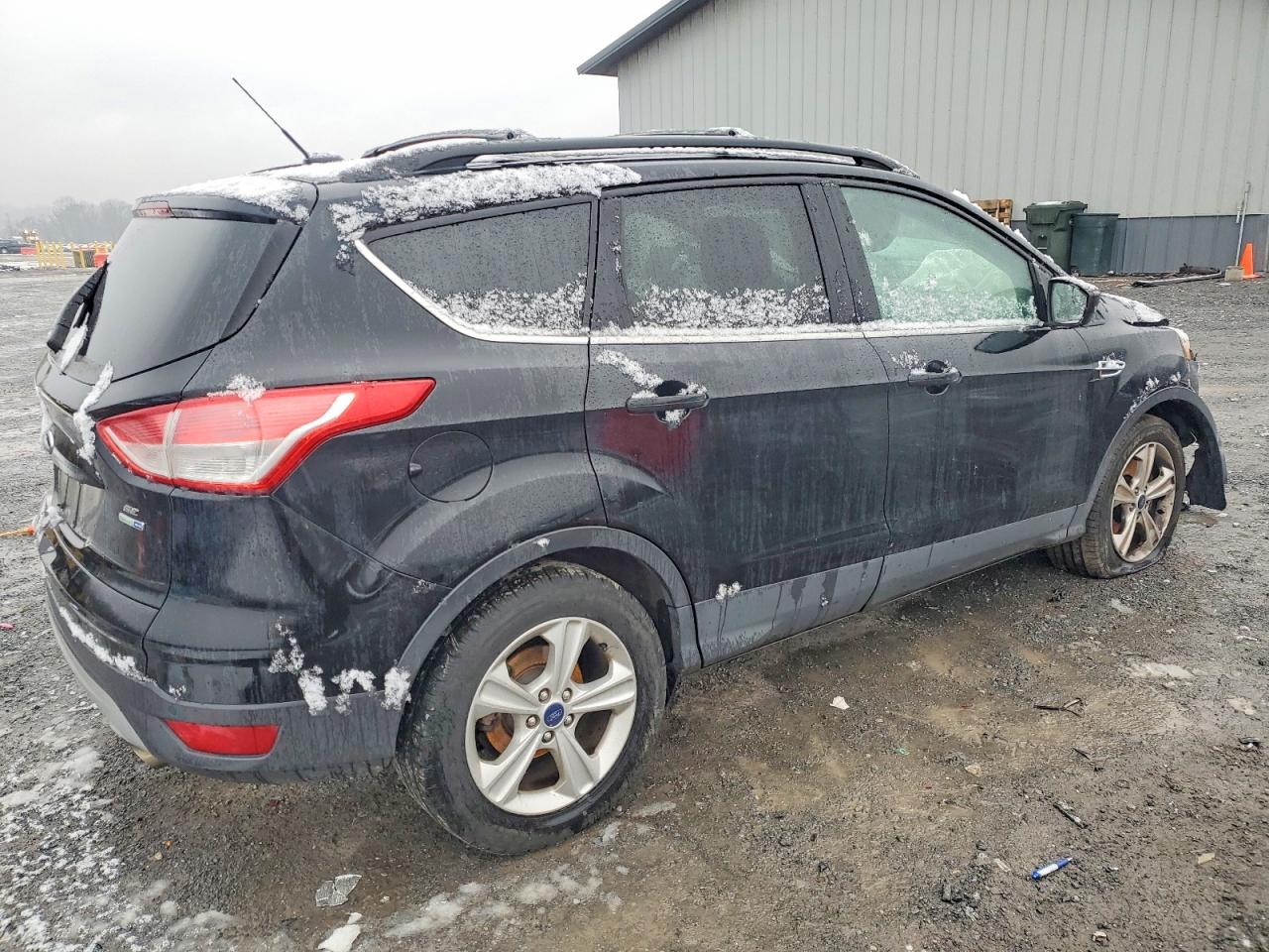 2016 FORD ESCAPE SE photo 3