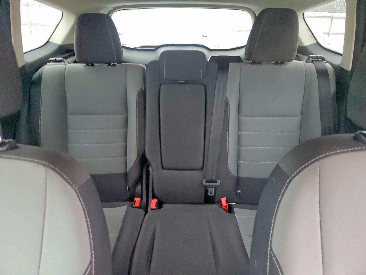 2016 FORD ESCAPE SE photo 10