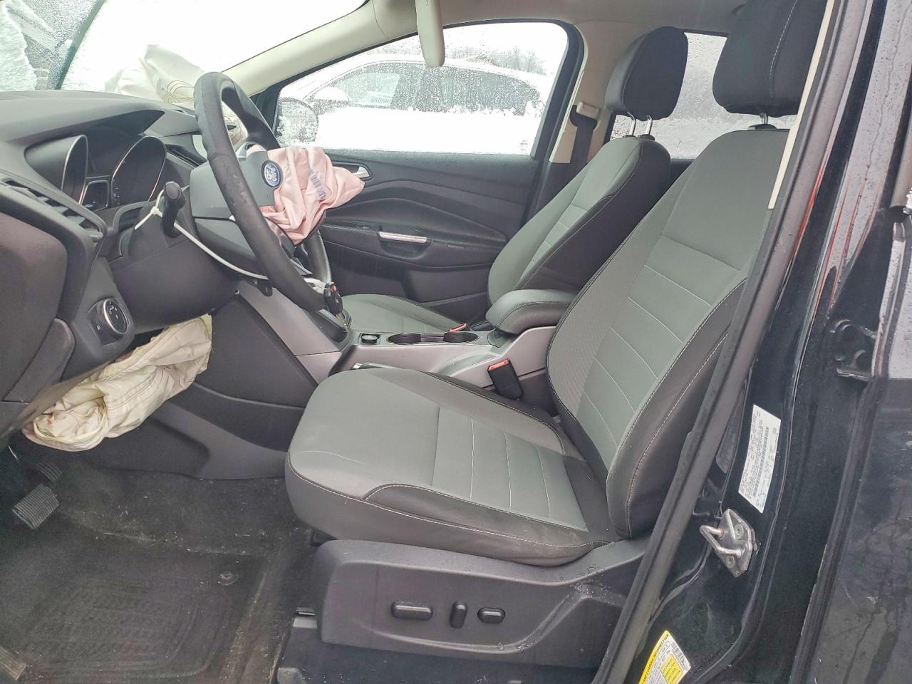 2016 FORD ESCAPE SE photo 7