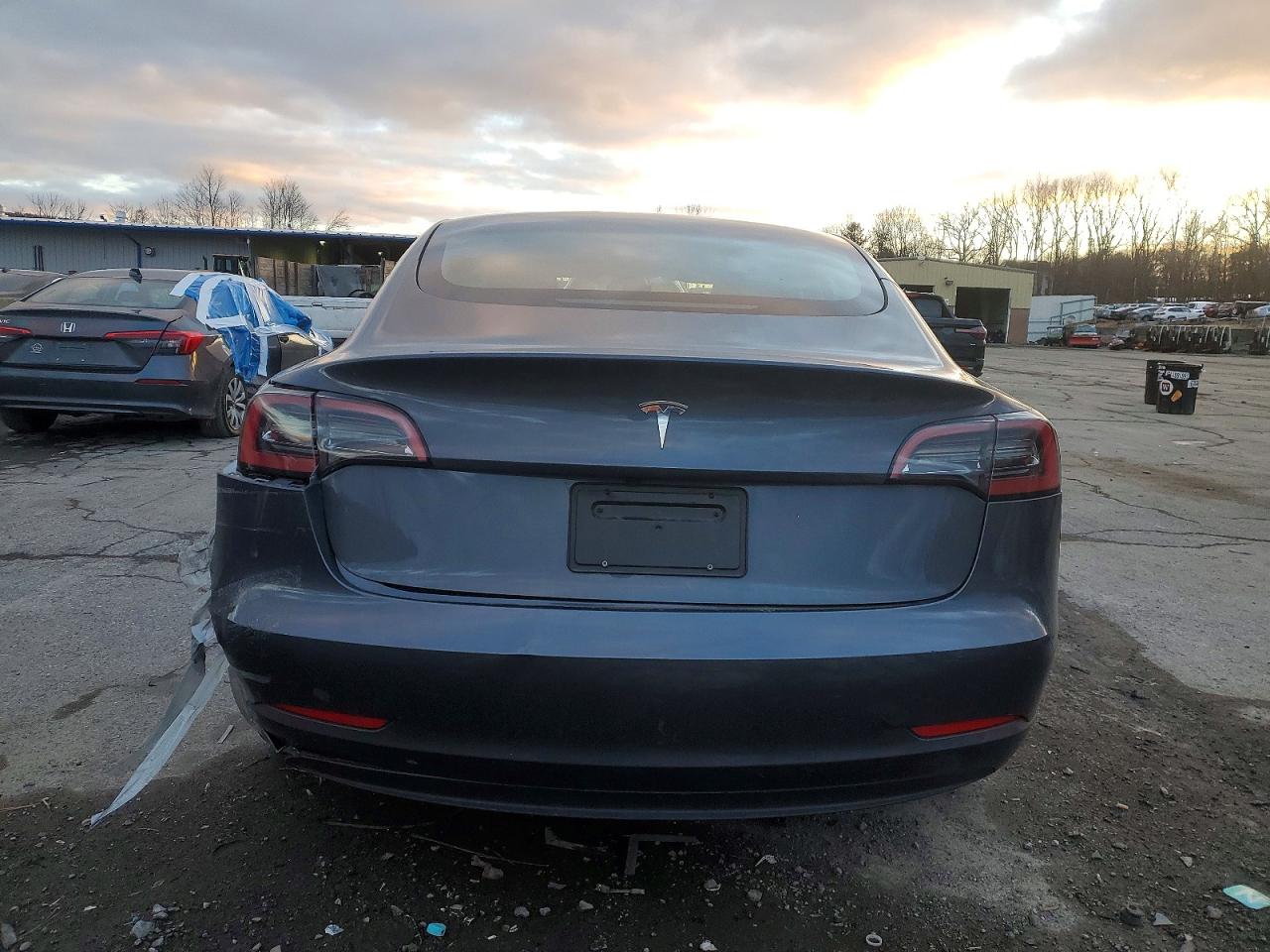 2023 TESLA MODEL 3 photo 6