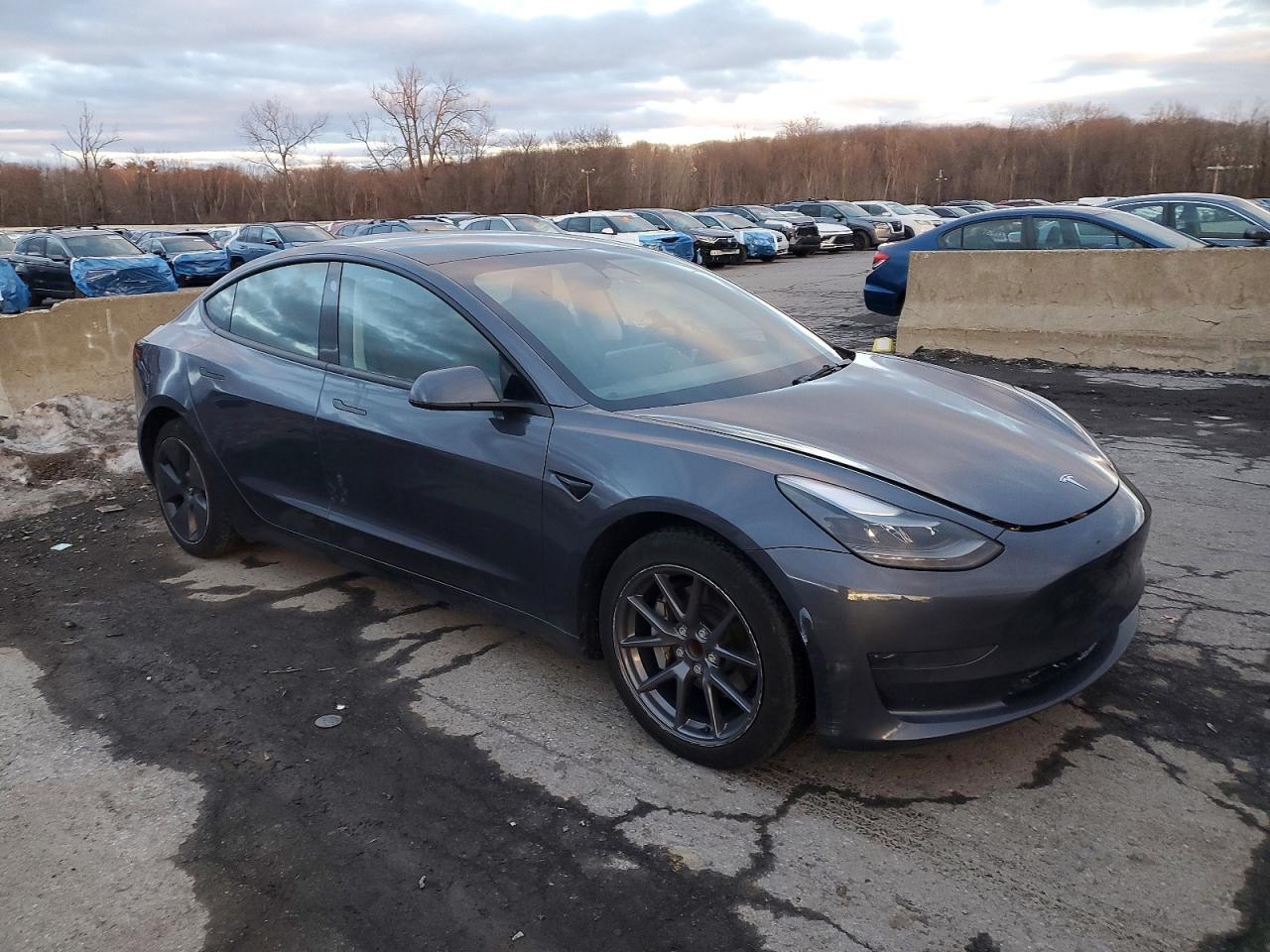 2023 TESLA MODEL 3 photo 4
