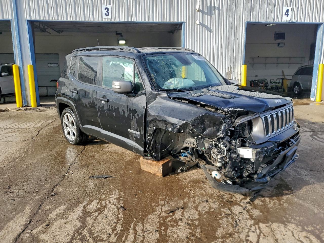 2019 JEEP RENEGADE LIMITED photo 4