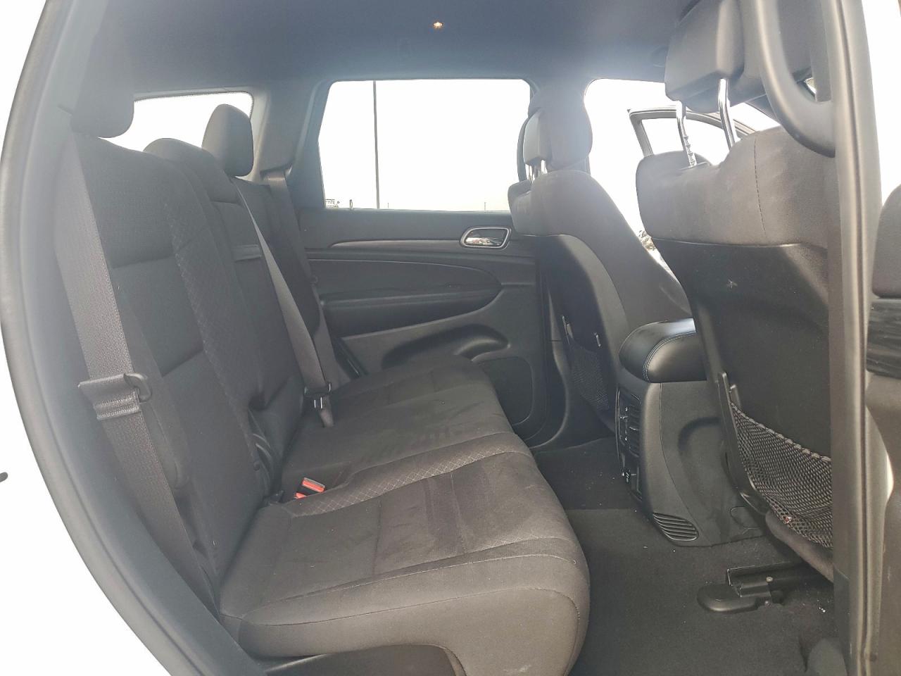 2020 JEEP GRAND CHEROKEE LAREDO photo 11