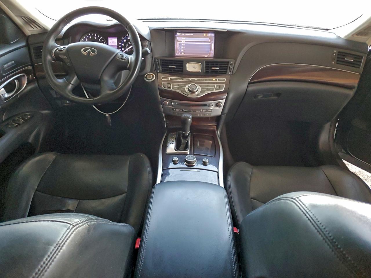 2013 INFINITI M37 photo 8